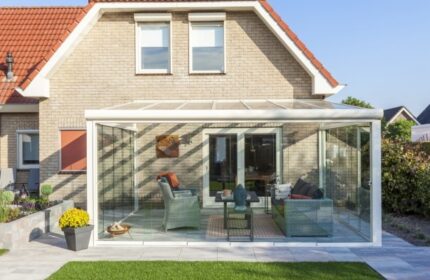 Glass roof garden room